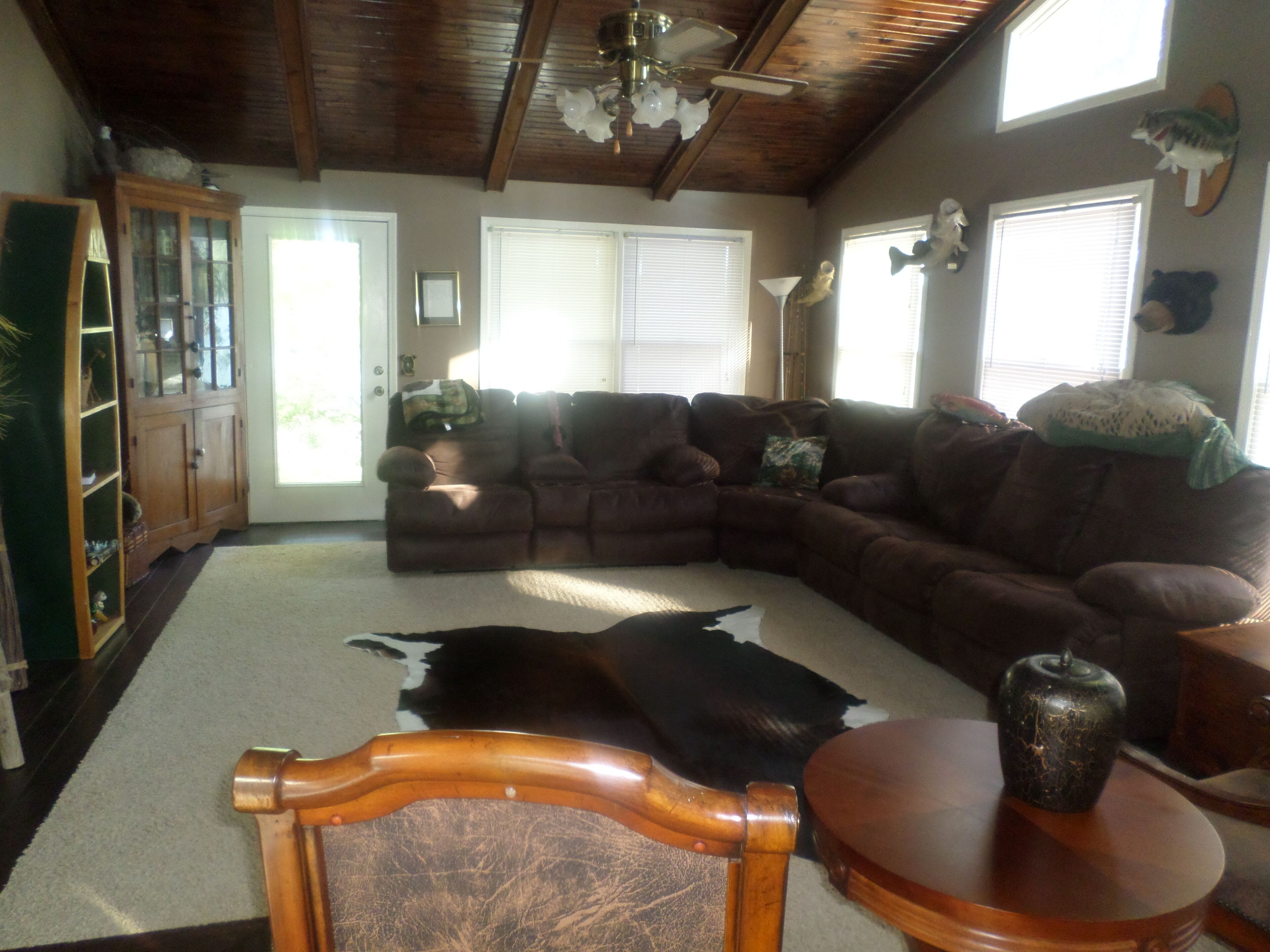 JUST DISCOUNTED  - JULY!!   5-day rental - 400 feet Lakefront Home!-