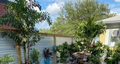 Hidden Oasis Guest Apt+Kg Bd 2bikes/close DT