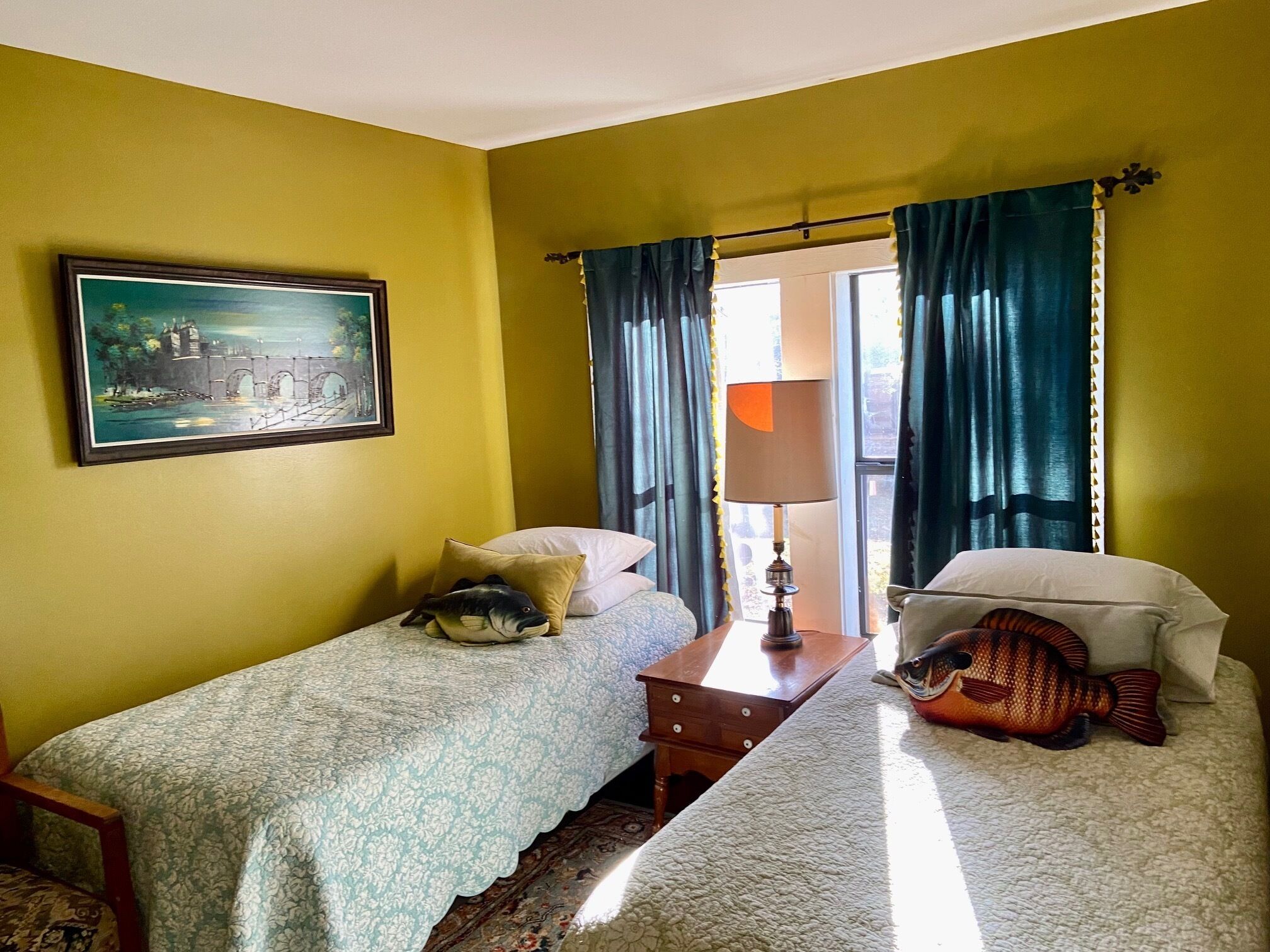 In Town, Large Yard, Close to Rivers and Lakes, Quiet