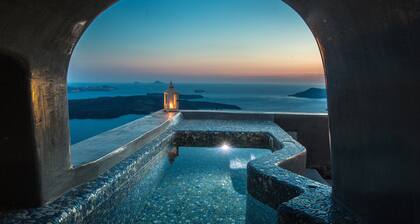 Luxury Cave Villa, Caldera View, Outdoor Heated Plunge Pool
