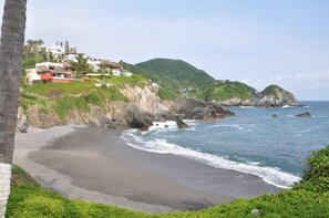 Beach towels - Pacific Gold Coast Ocean View Condominium, Mexico (Manzanillo)