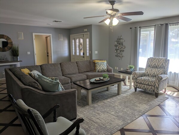 Smart-TV og DVD-spiller