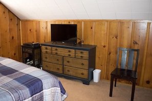 Room - Perfect Location! Blocks to Lake, Heavenly and Stateline (South Lake Tahoe)
