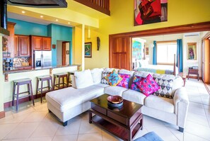 Una Smart TV, libros