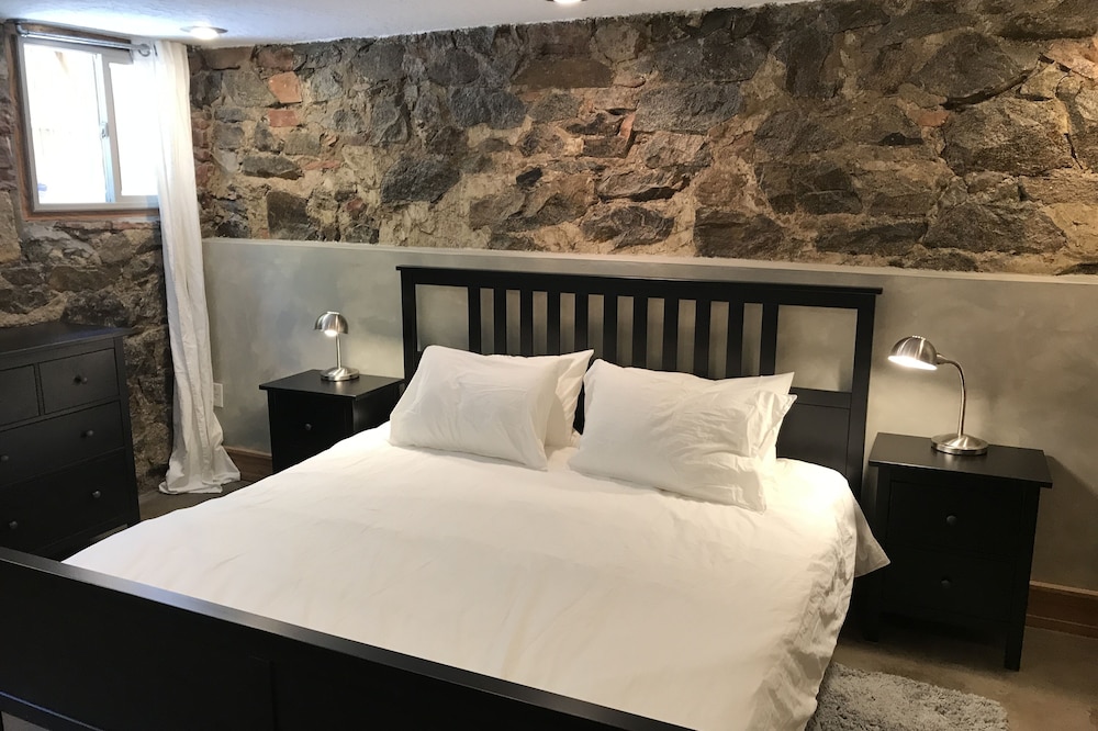 Historic Scoville Mansion Loft