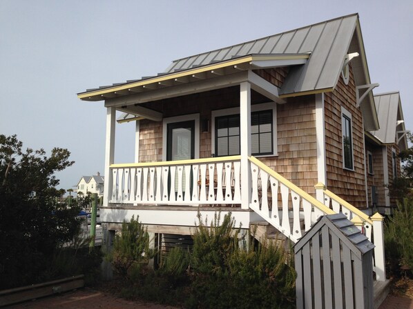 Exterior - Carolina Moonshine @ BHI !!Sparkle & Shine On @ BHI Marina (Bald Head Island)