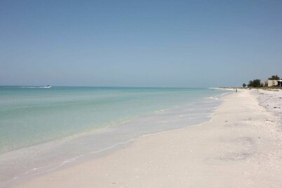 Boca Grande Waterfront One Bedroom Condo On Gasparilla Island; Boca Grande Club