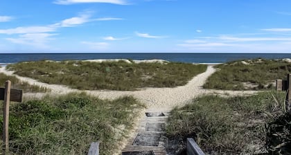 ZULETZT REDUZIERTE PREISE !! - SCHÖNER ERSTEN BODEN-OCEANFRONT CONDO!