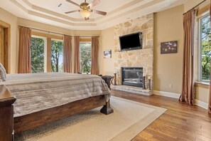 4 dormitorios, tabla de planchar con plancha, wifi y ropa de cama