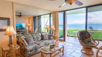 Smart-tv, dvd-afspiller, stereoanlæg