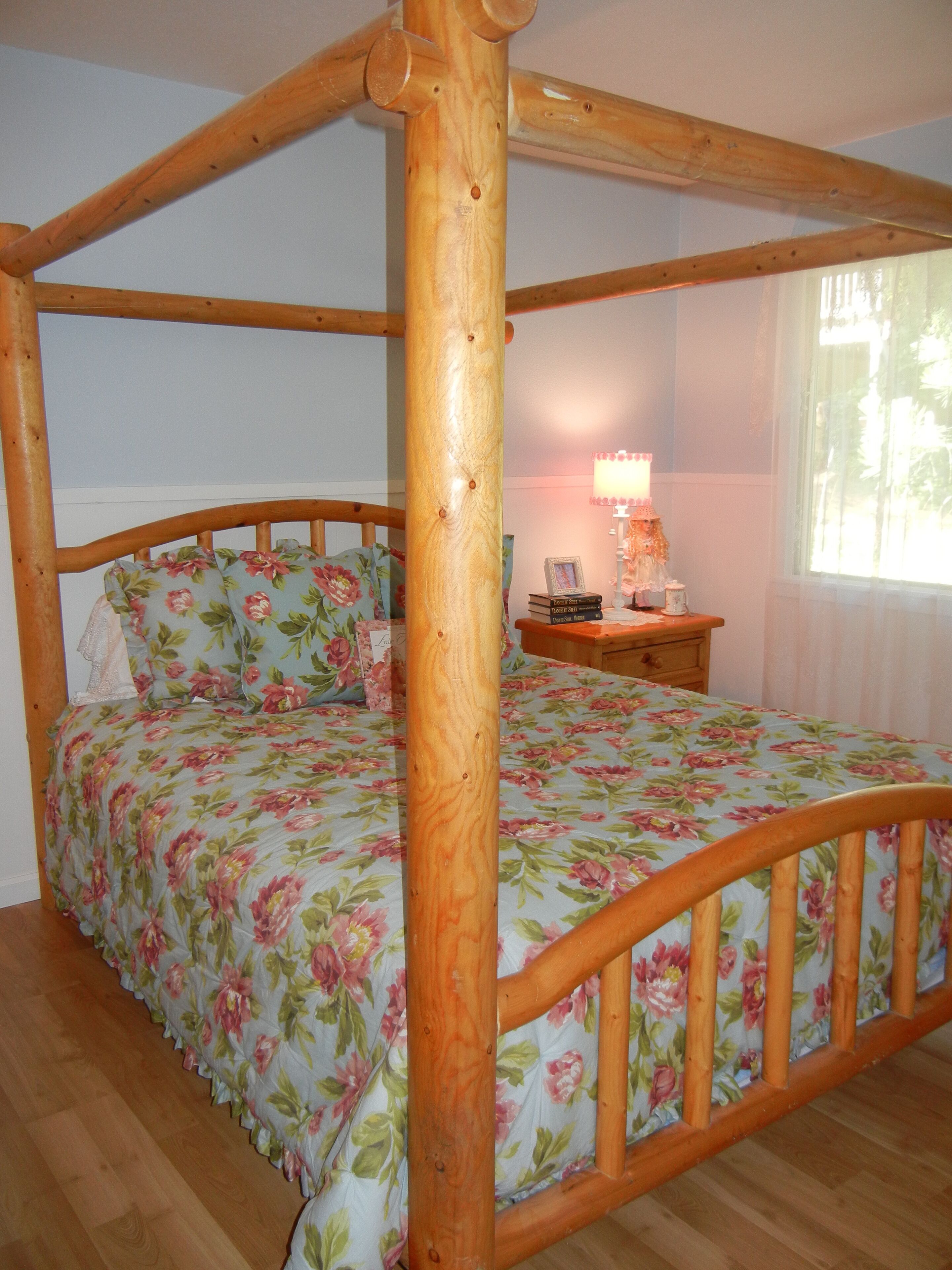 The Roost -Where Families & Friends Gather-One of Twain Harte's finest