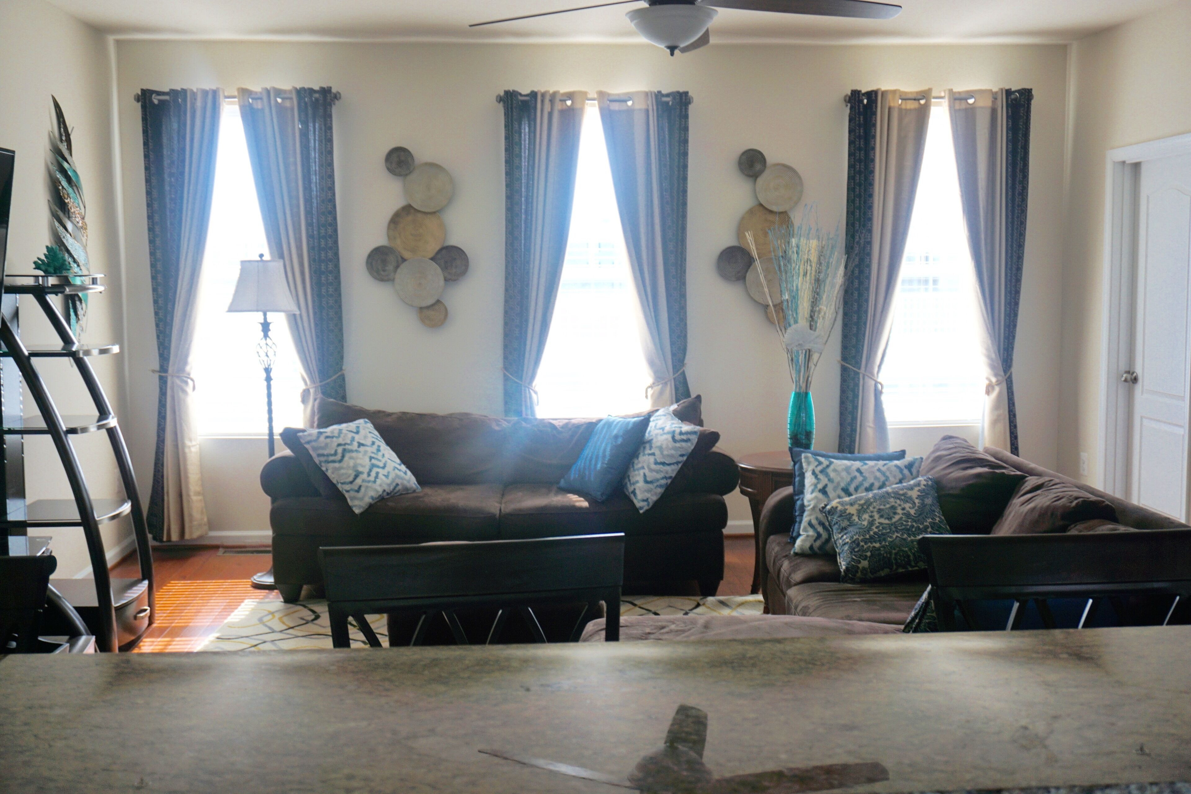 Luxury Bayfront Condominium!