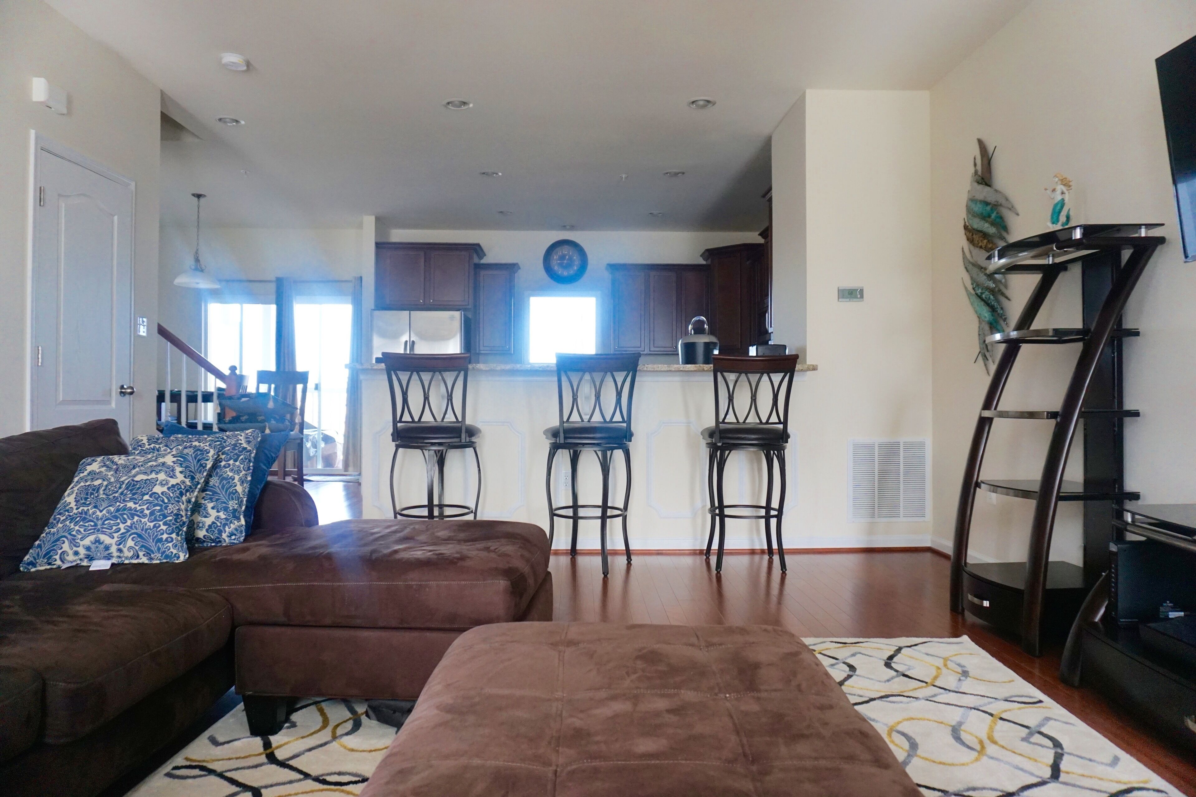 Luxury Bayfront Condominium!