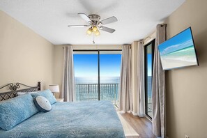 3 habitaciones, escritorio, tabla de planchar con plancha y wifi gratis