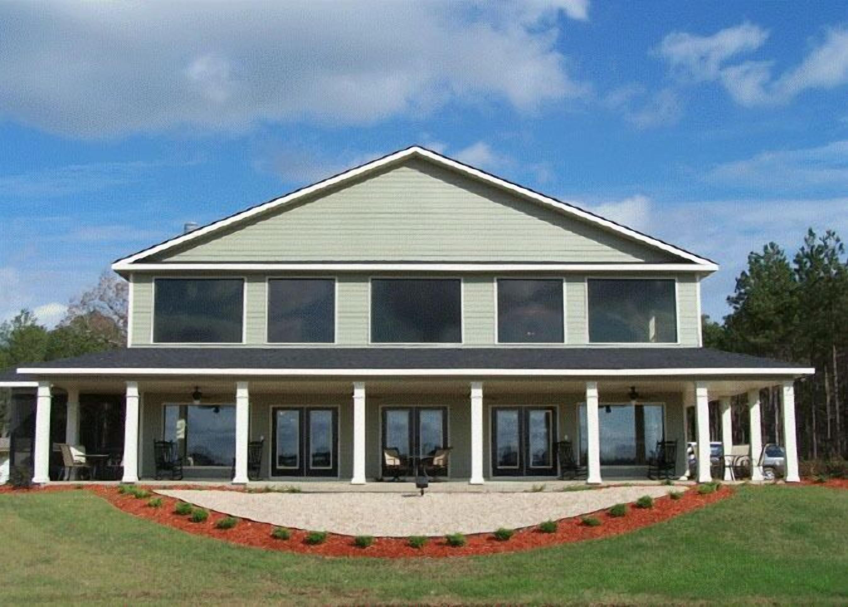 Where Old World Meets Old South