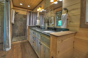 Shower, hair dryer, towels, toilet paper