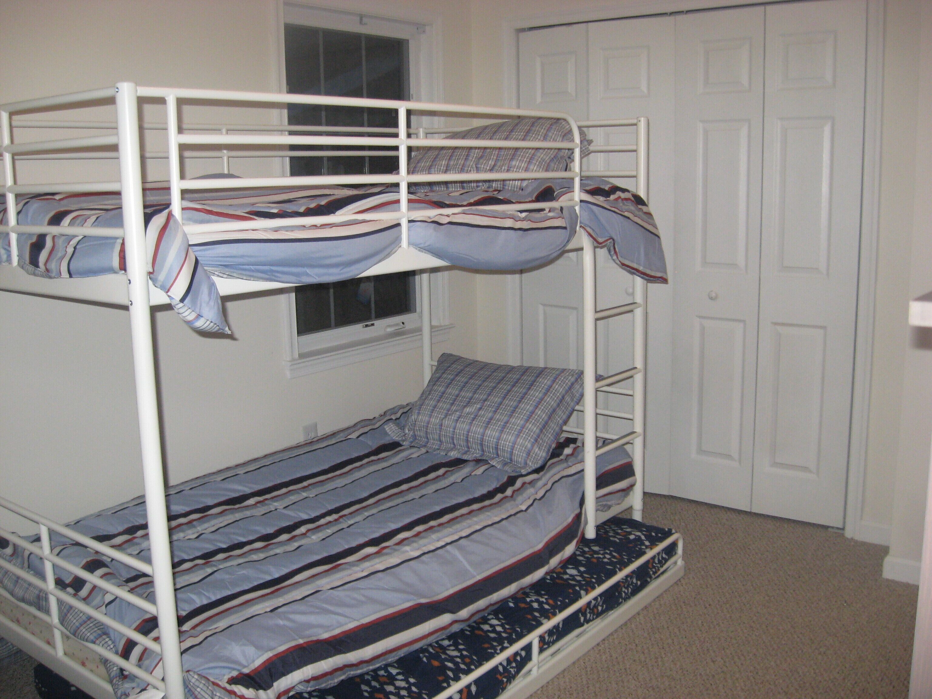 Spacious condos 2 blocks from beach and boardwalk  NOT renting 6/20 to 6/24/24