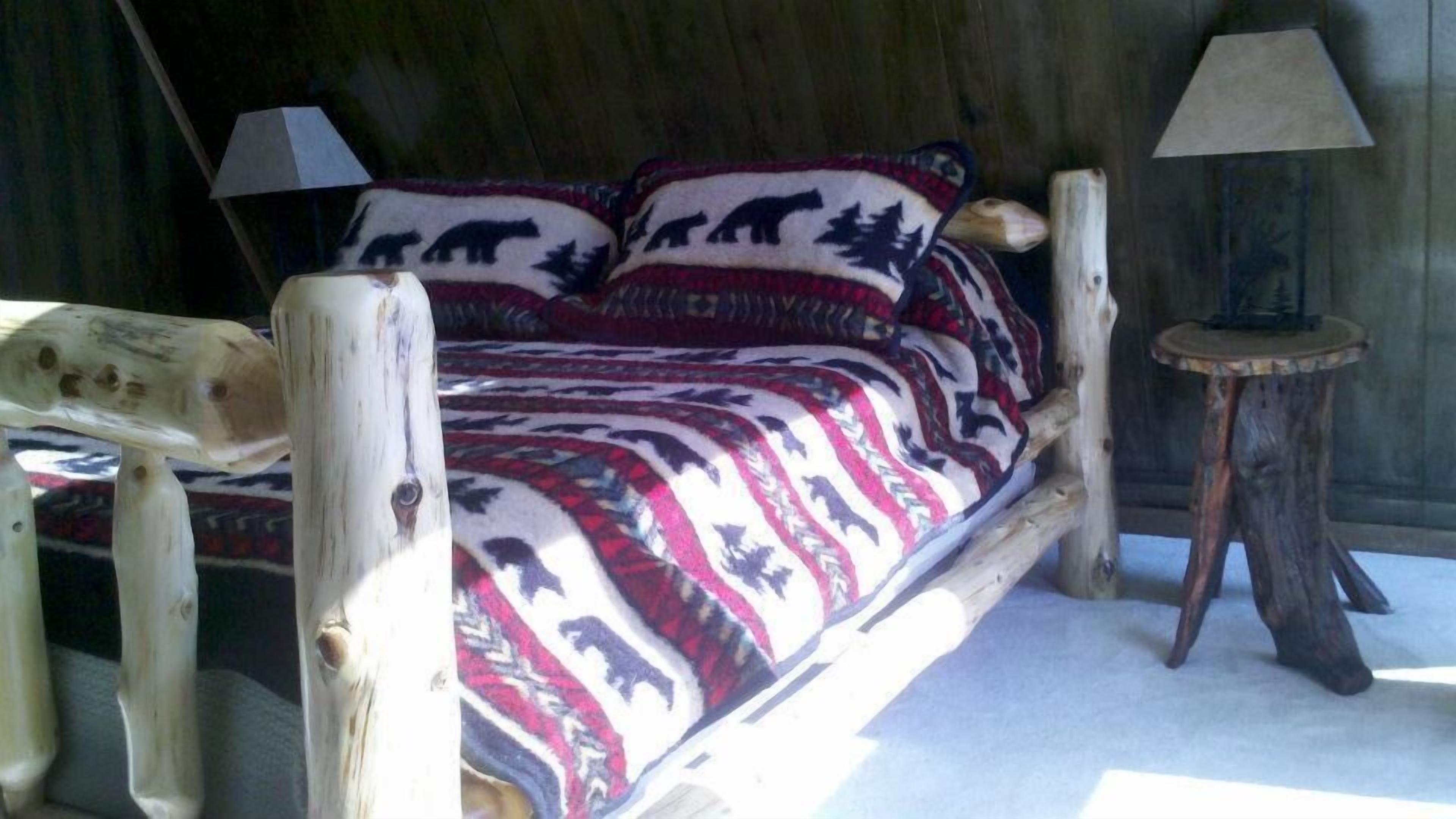 Mountain Lake Chalet