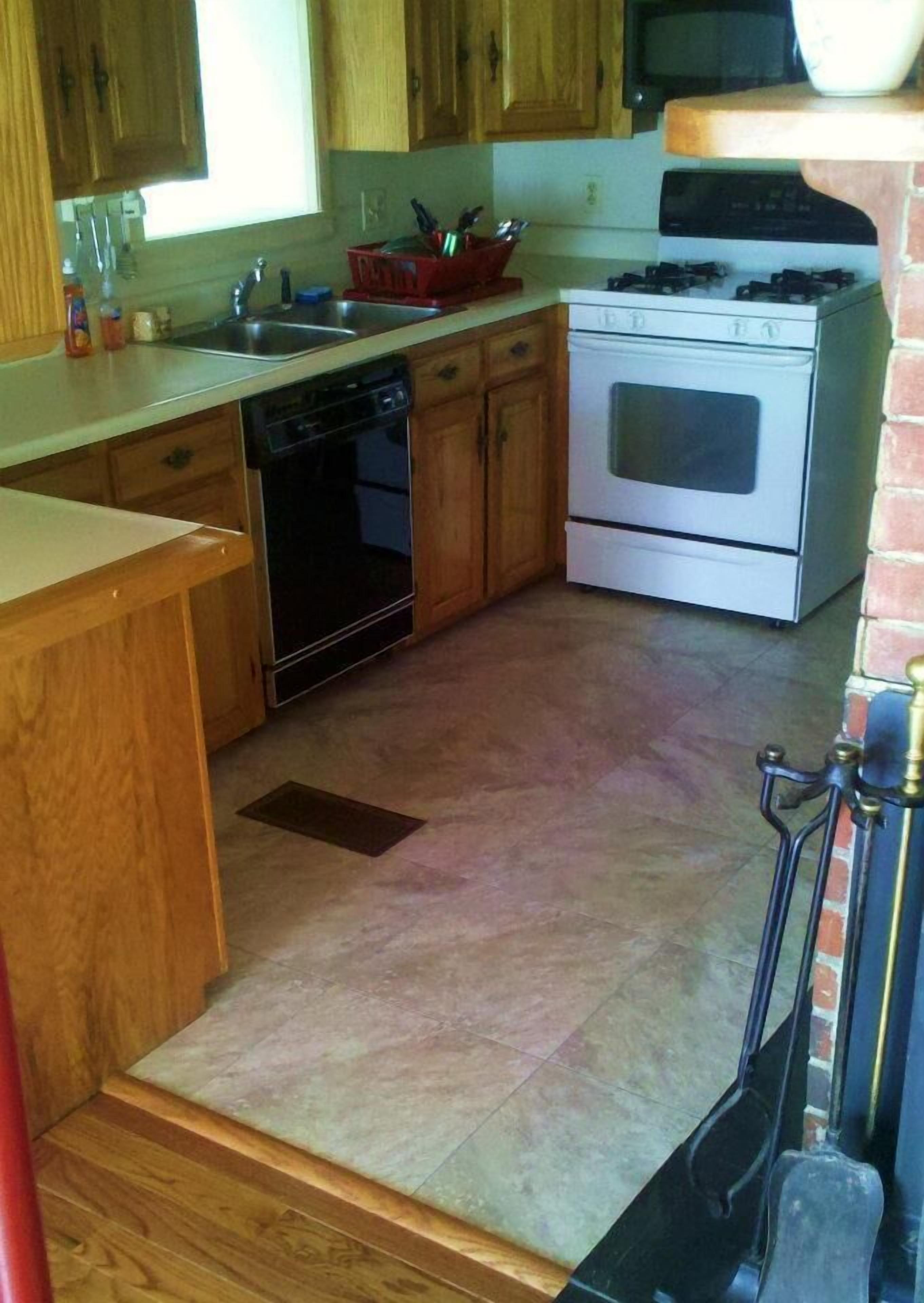 Mountain Lake Chalet