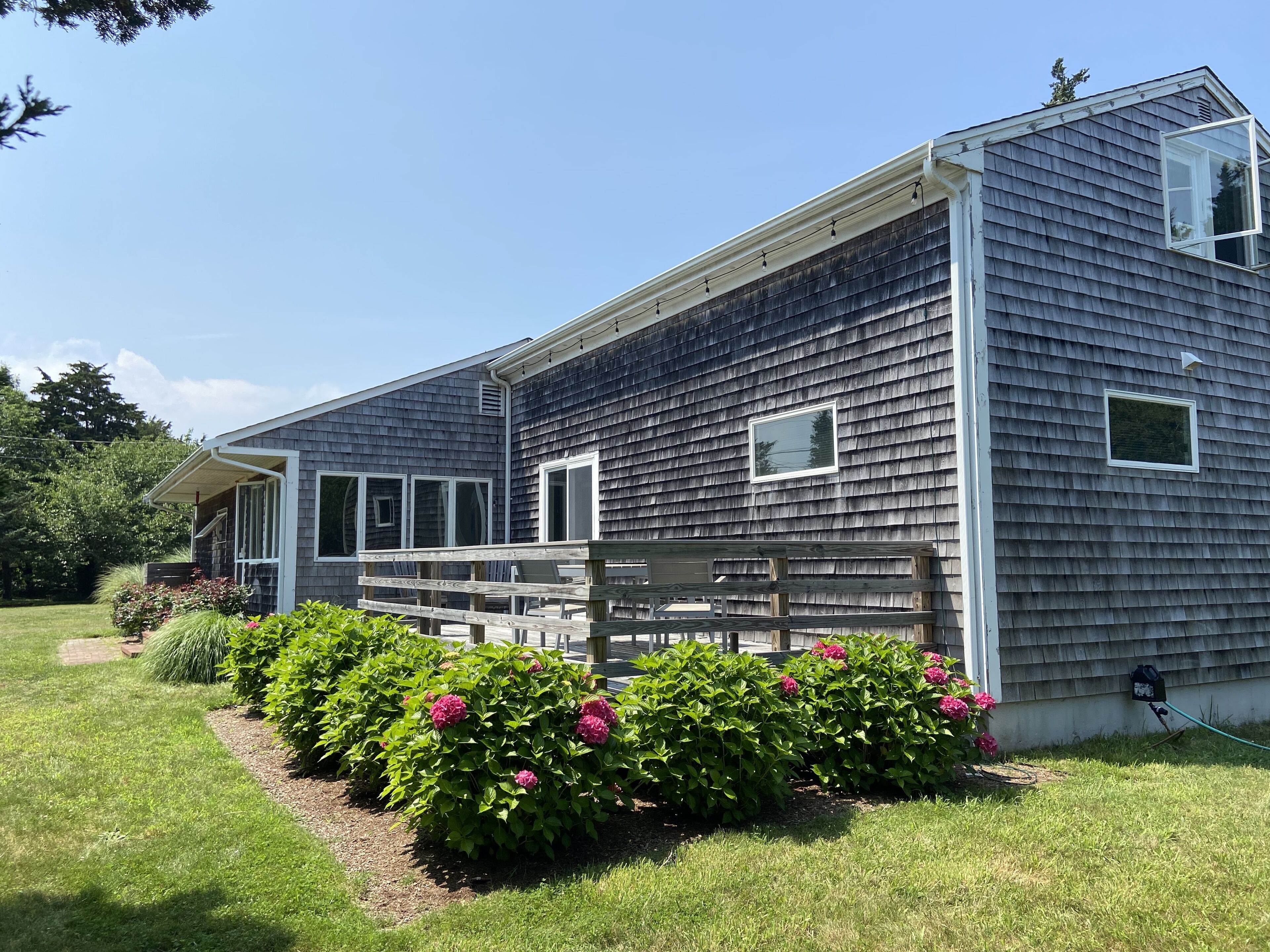 Recently reno’ed private & spacious E. Orleans 3B/2B. Close to Orleans beaches