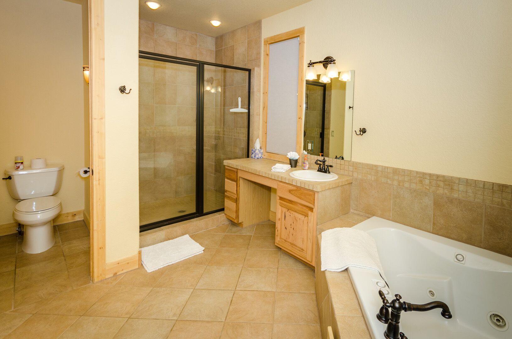 Spacious Luxury Colorado Mountain Lodge!  Perfect for Family Reunions & Retreats