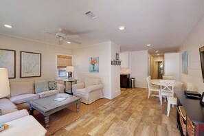 Smart-TV, DVD-Player, Bücher