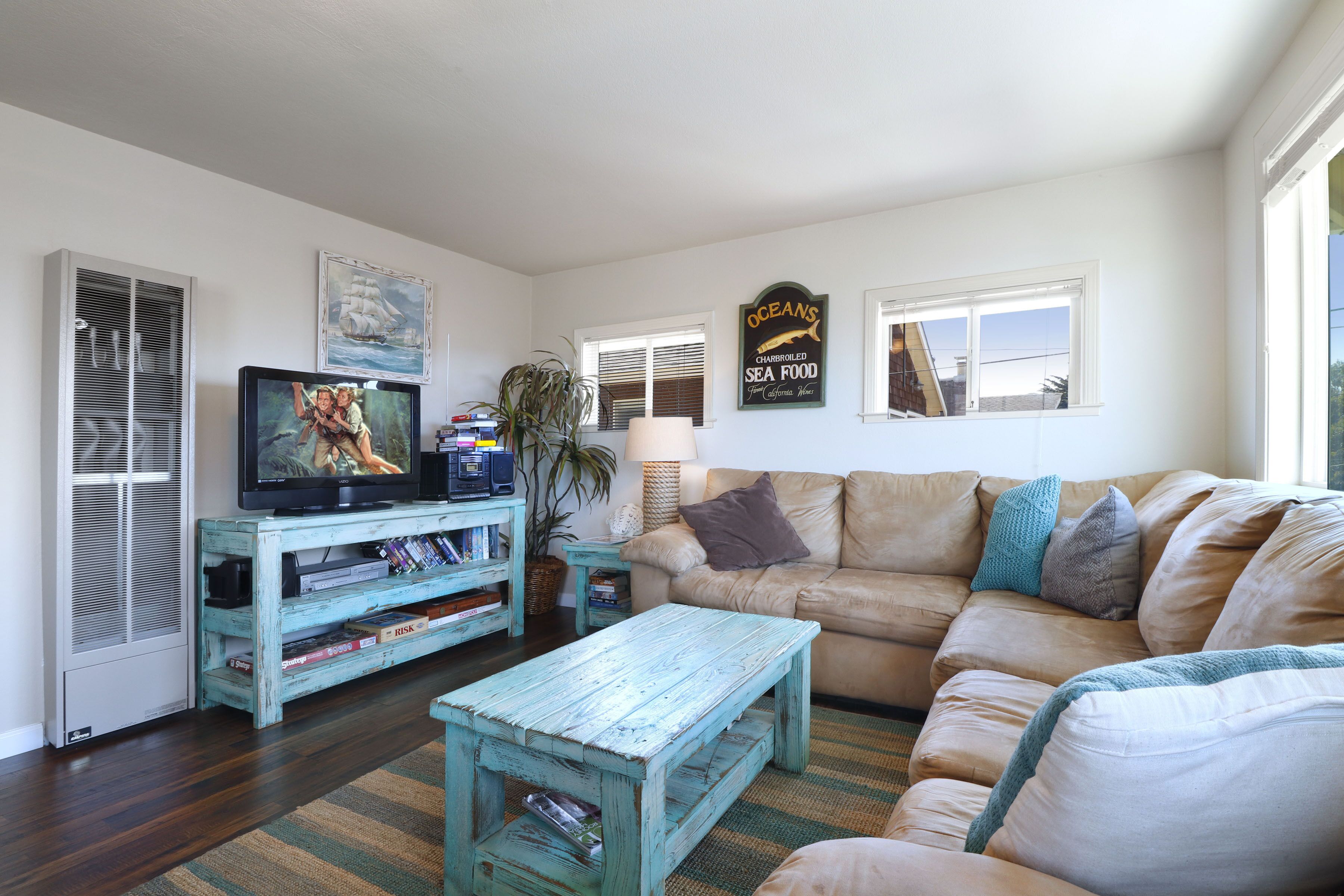 Dillon Beach Cottage by the Sea