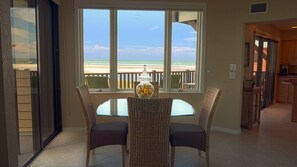 Dining - Luxury Siesta Key Beach Front Home (Sarasota)
