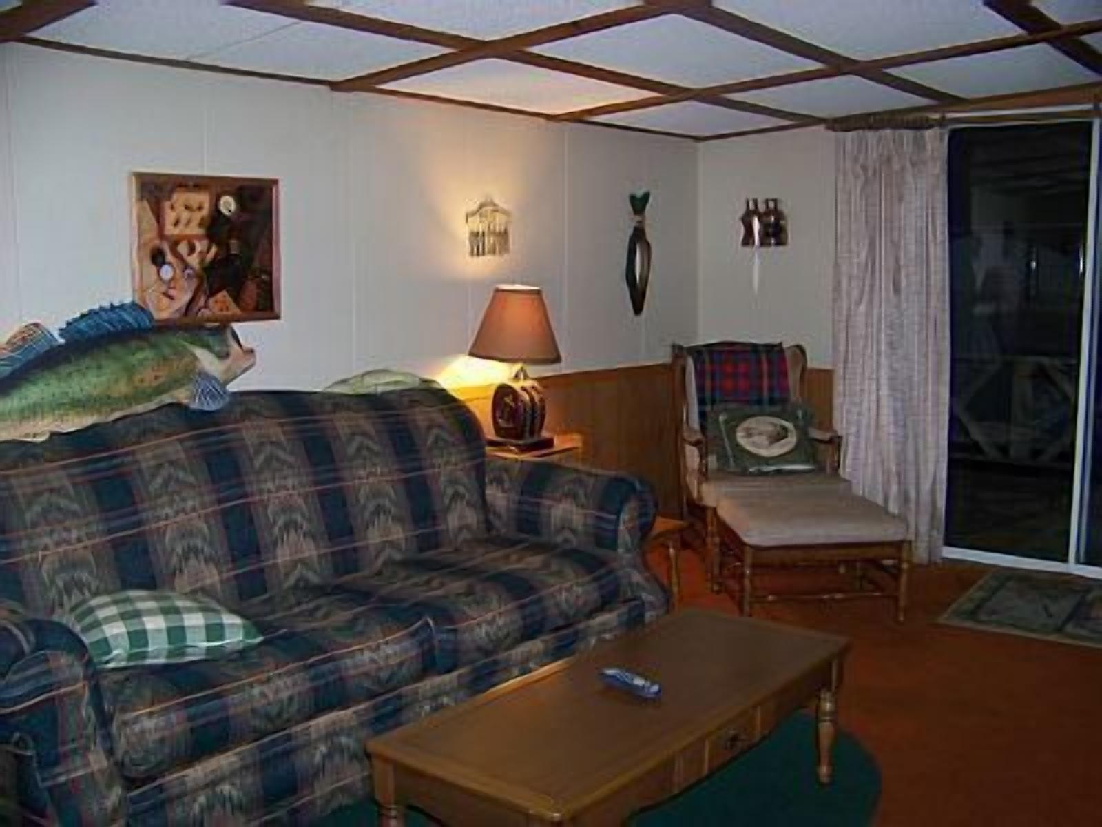 Idle Hour Cabin In River Of Lakes Resort, Bagley, Wi Sleeps 6