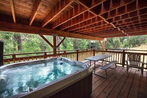 室外 SPA 浴池