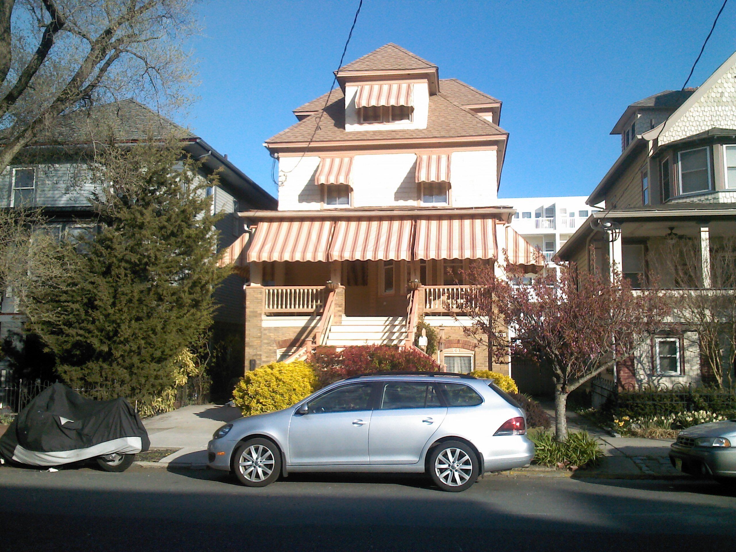 Walk to everything from this 125 year old residence in OC's Historic district