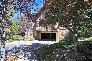 Exterior - LOCATION, LOCATION - Main Street,Town Lift, Pool, Hot tub, Wood Fireplace, A/C (Park City)