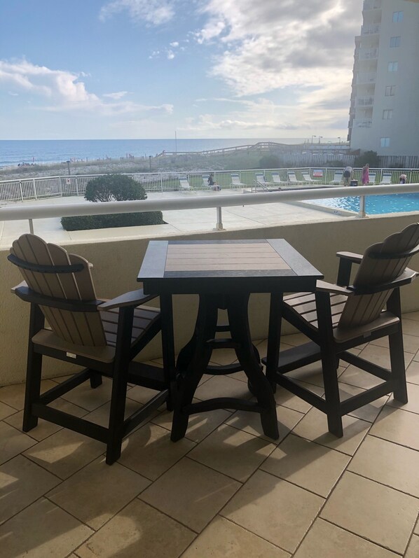 屋外ダイニングエリア