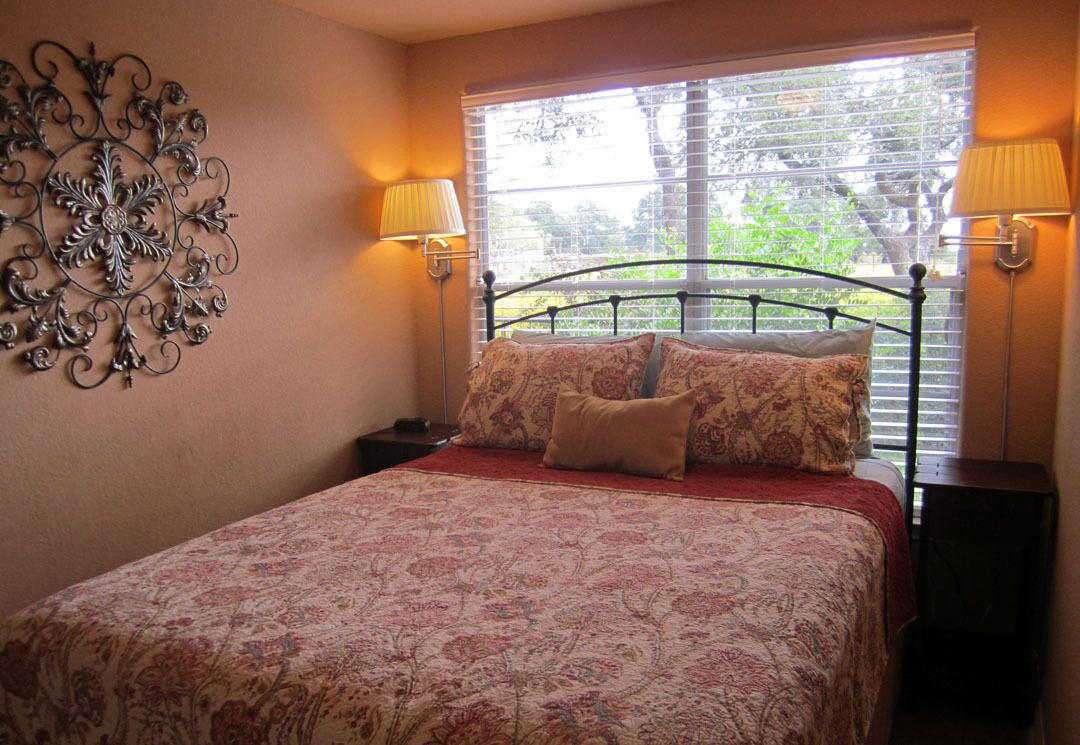 The Red House at Lighthouse Hill Ranch - Pet & ATV friendly!! 2,001 Acre Ranch