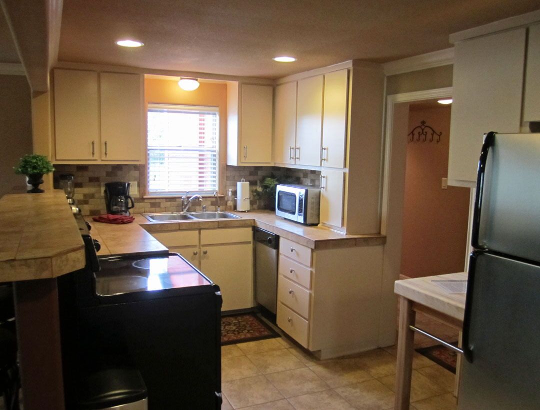 The Red House at Lighthouse Hill Ranch - Pet & ATV friendly!! 2,001 Acre Ranch