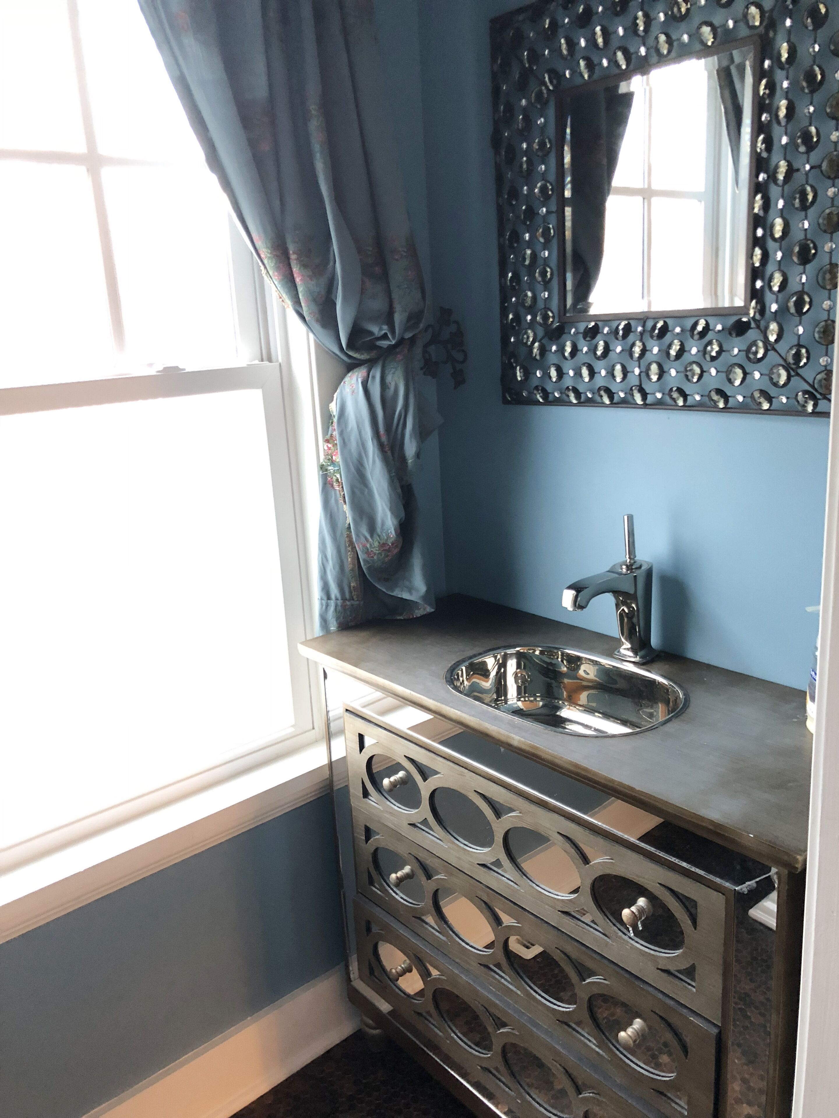 Restored Cottage Across The Street From The Beach!