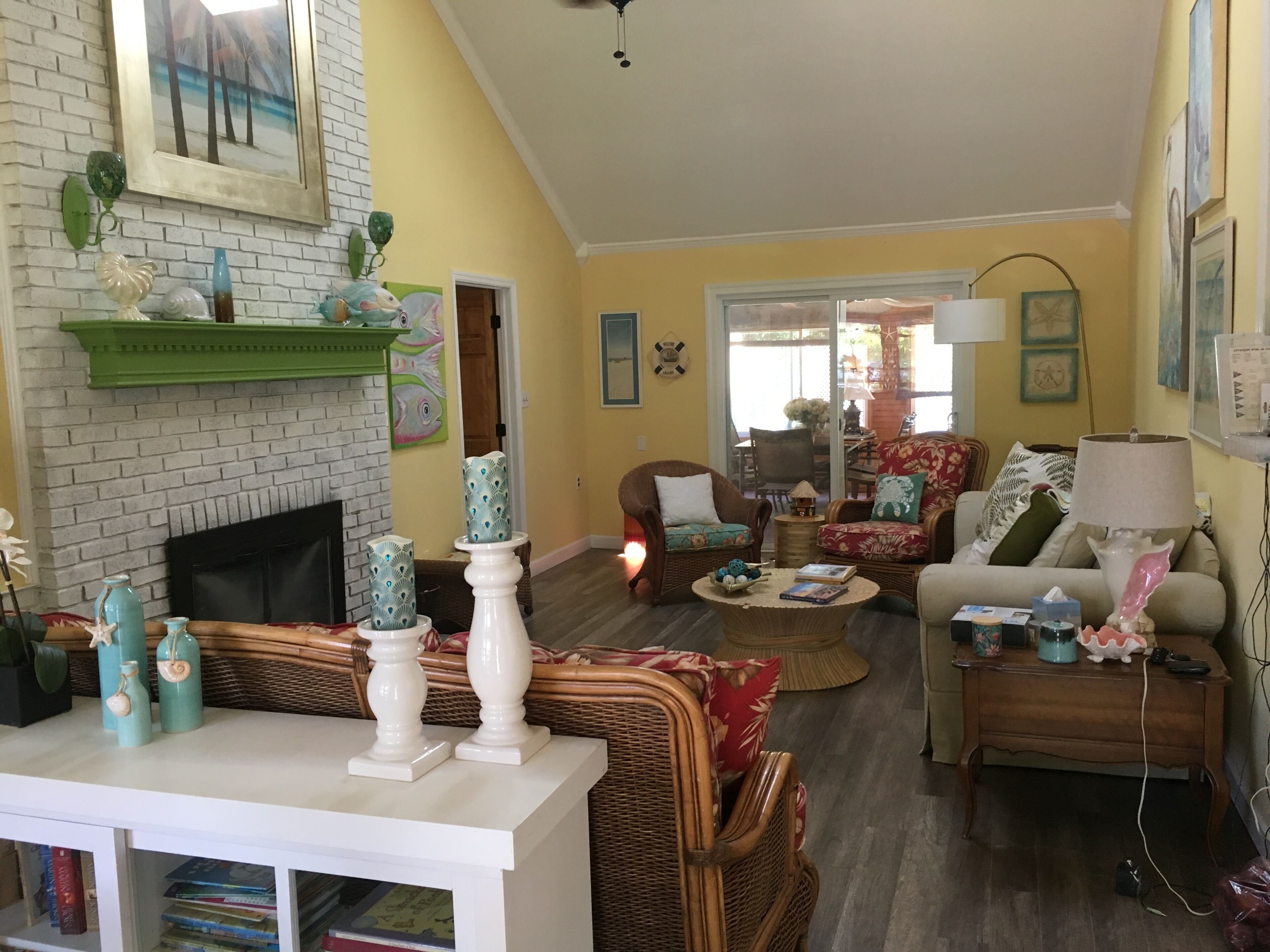 Enjoy Key West in Cape May! Hot tub open year round! Dog friendly!