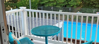 Key West in Cape May: Hot tub open year round! Dog friendly!
