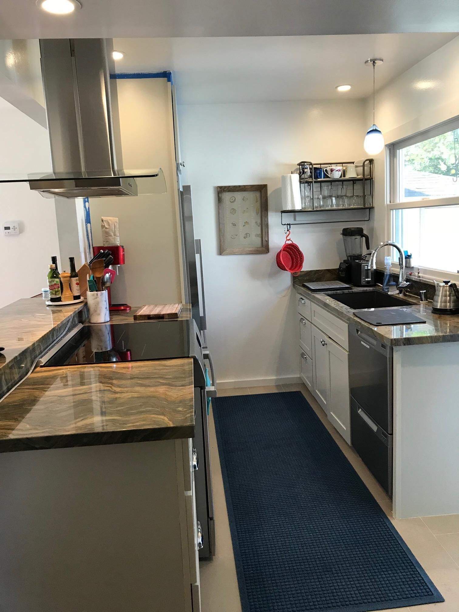 Charming Mid-Century Modern, 2bed/2bath Cottage w/ Lg Garden