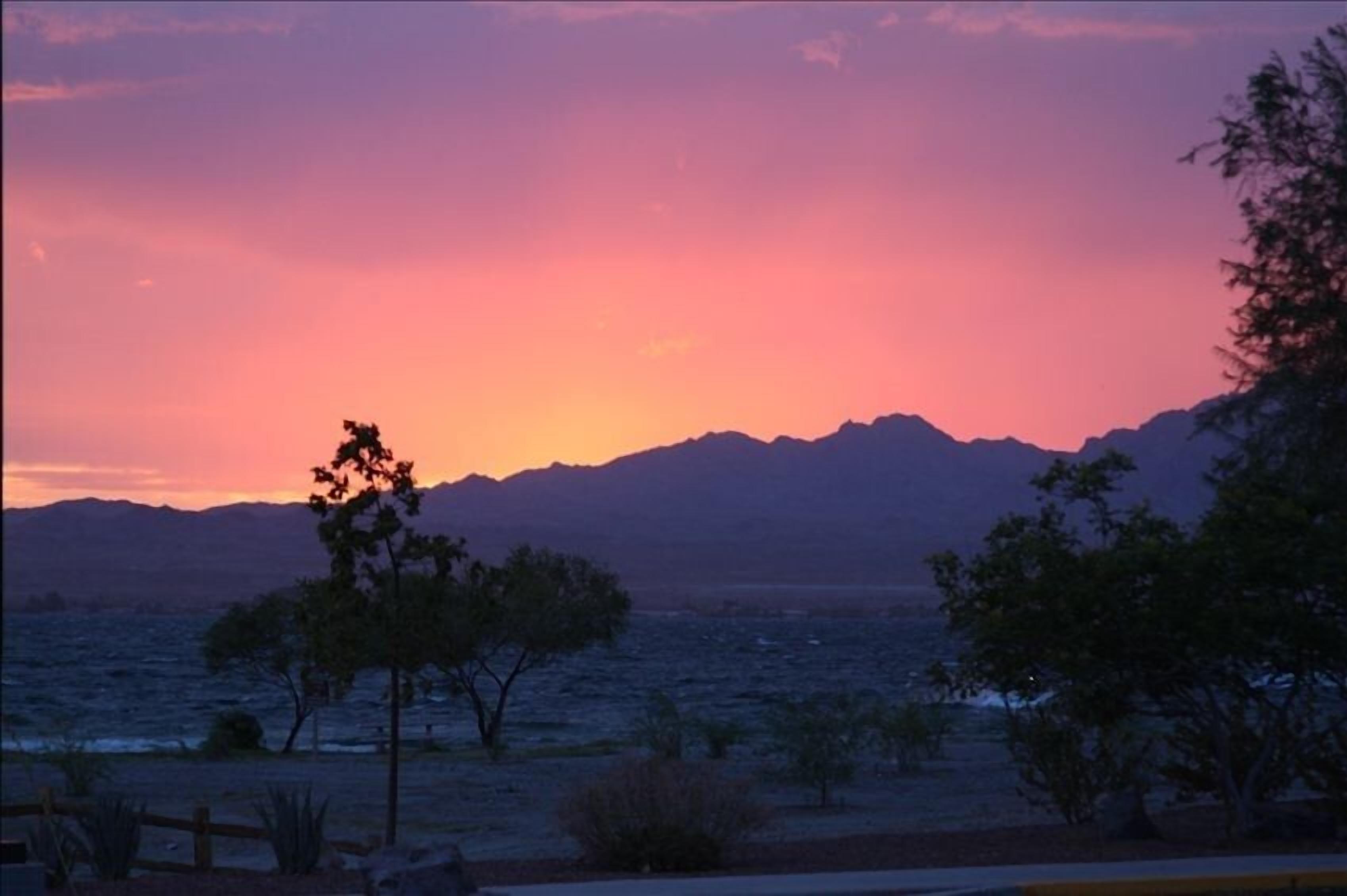 Hava-Blast in Havasu!  Fun in the Sun at a Great Price!!!