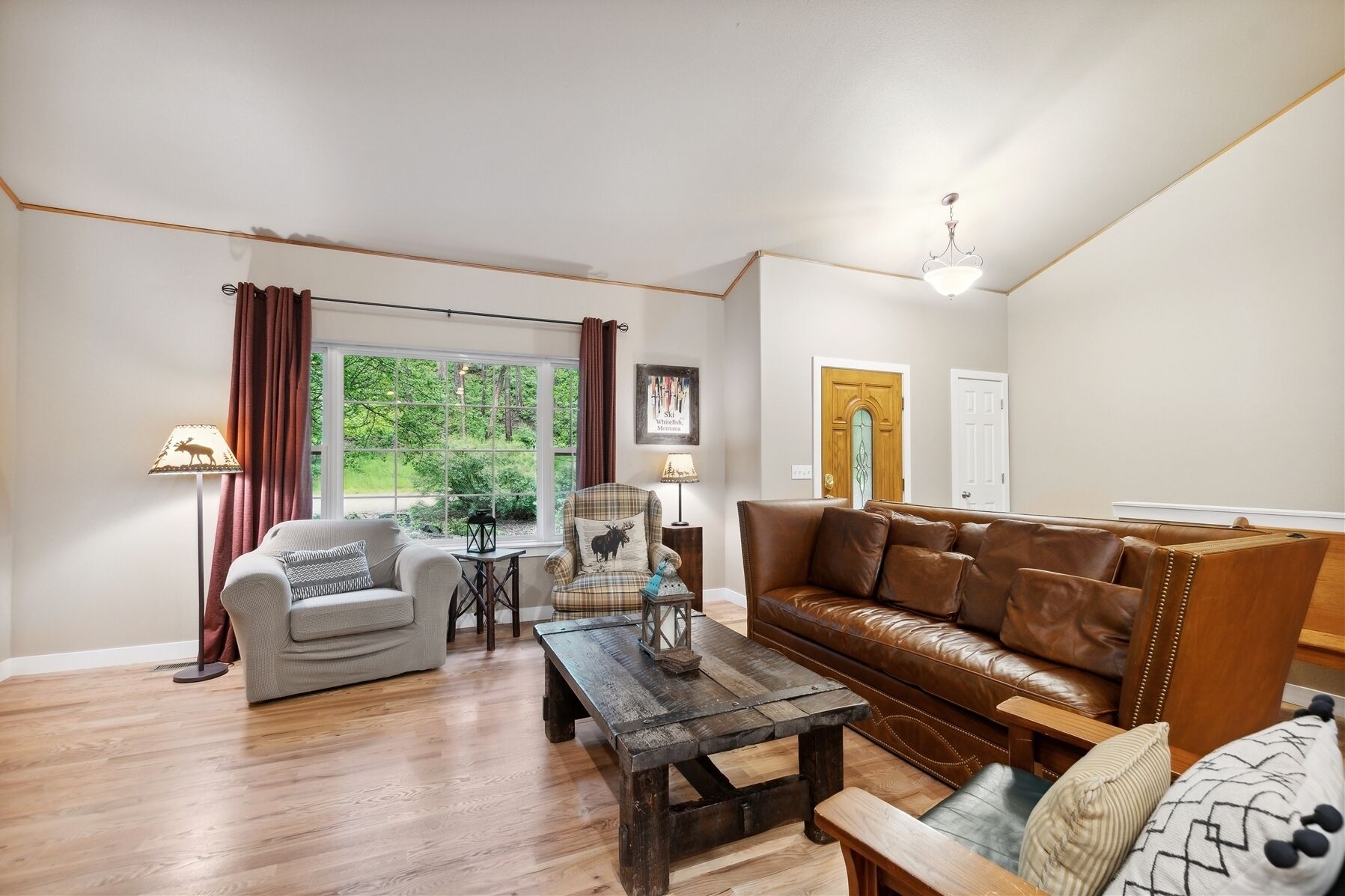 Suncrest Hideaway-Beautiful Vacation Rental Townhome Just Minutes from Big