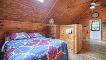1 bedroom, WiFi (free), bed sheets