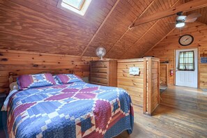 1 bedroom, free WiFi, bed sheets - Blue Rose Cabins - Country Cottage (Logan)