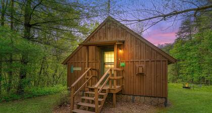 Blue Rose Cabins - Country Cottage