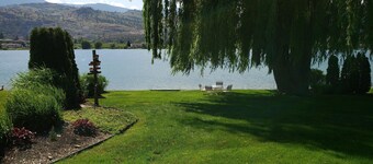 Waterfront Self Contained 1 or 2 bedroom Suite in Oliver B.C.