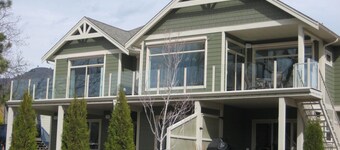 Waterfront Self Contained 1 or 2 bedroom Suite in Oliver B.C.