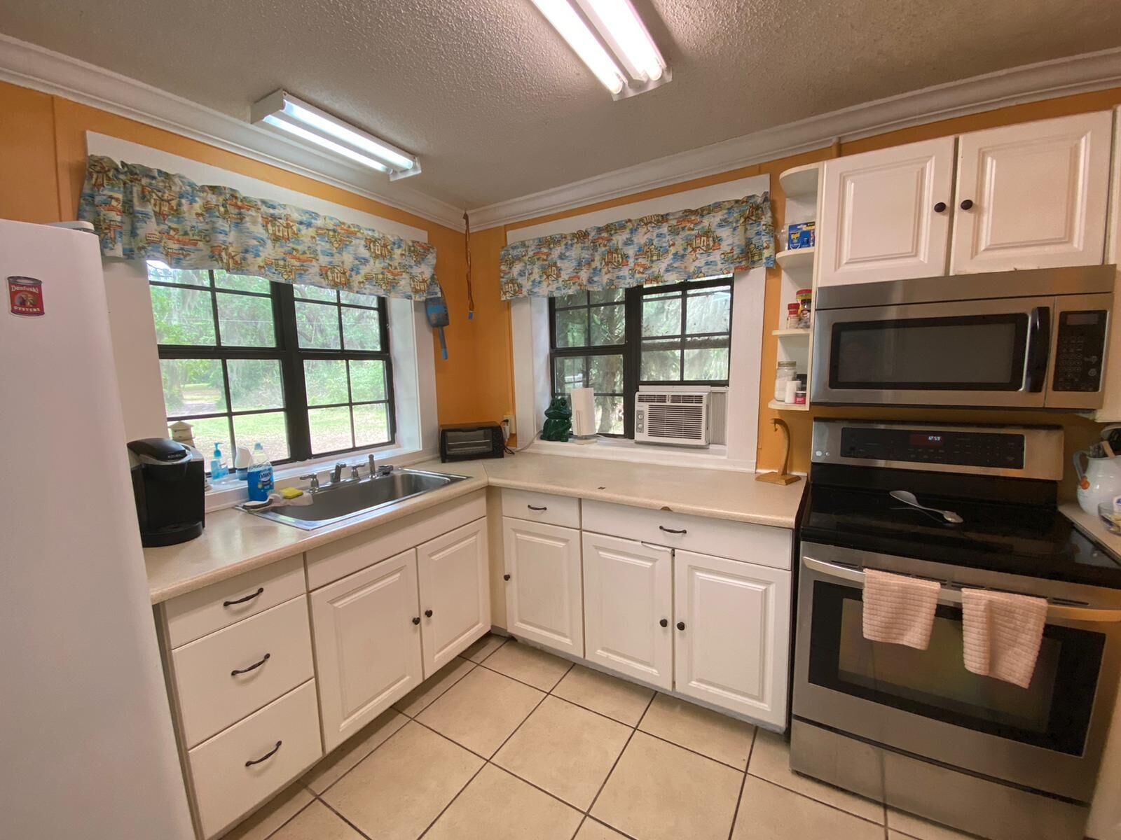 Waterfront Home with Dock *Sleeps 14*