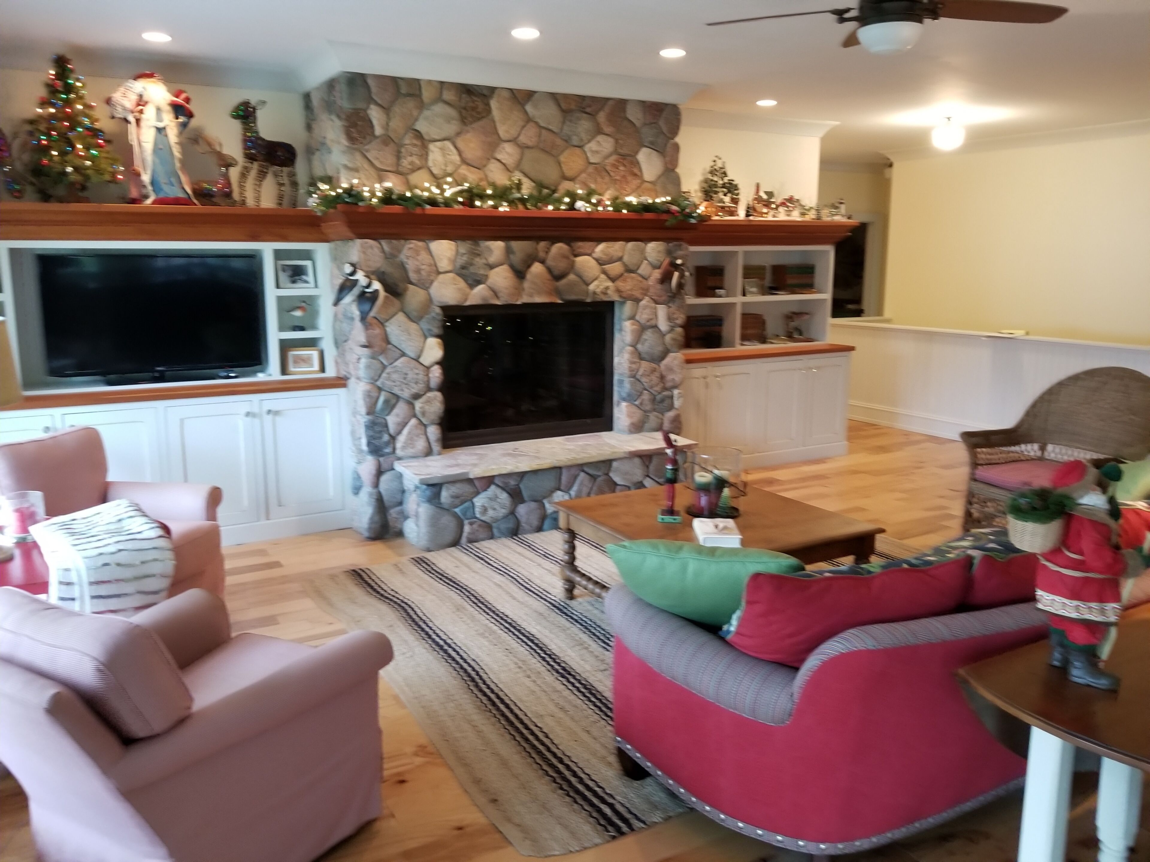 Beautiful New Home In Town And Close To Water