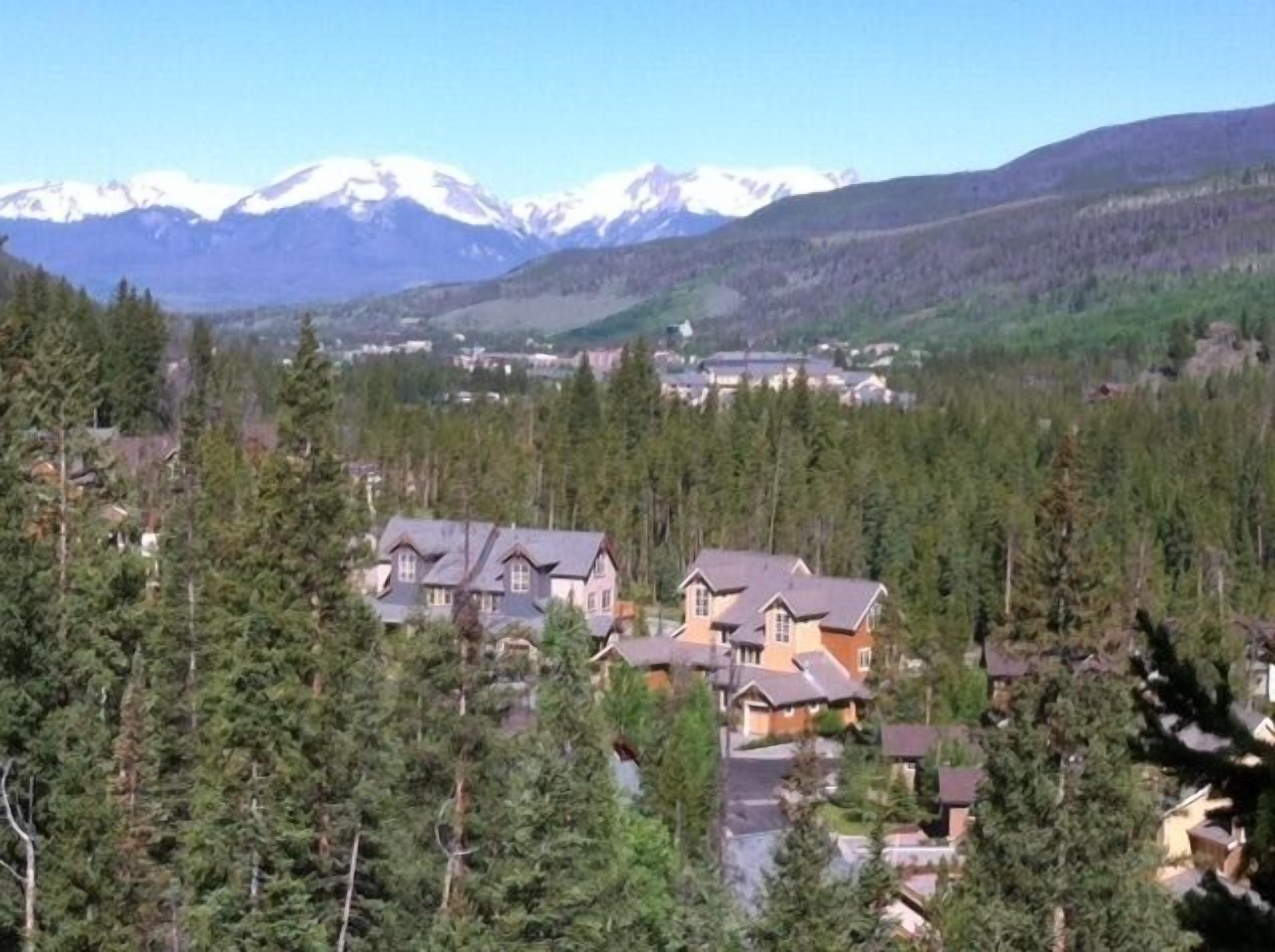 Perfect Mountain Vacation Getaway!