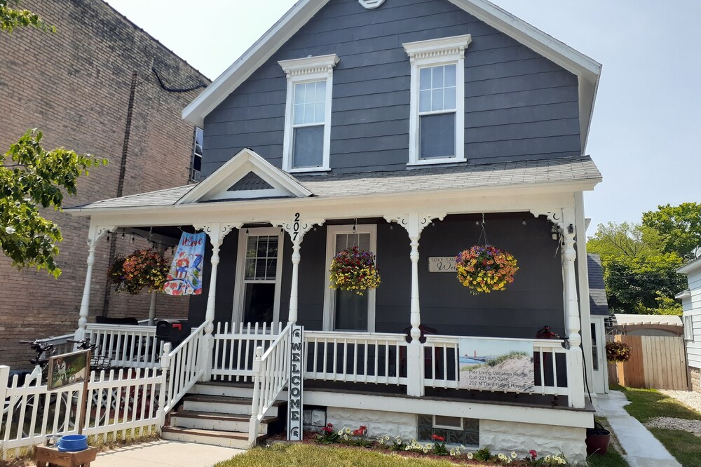 Come and enjoy the beauty of Grand Haven, Michigan